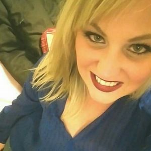Meet your Posher, Erika